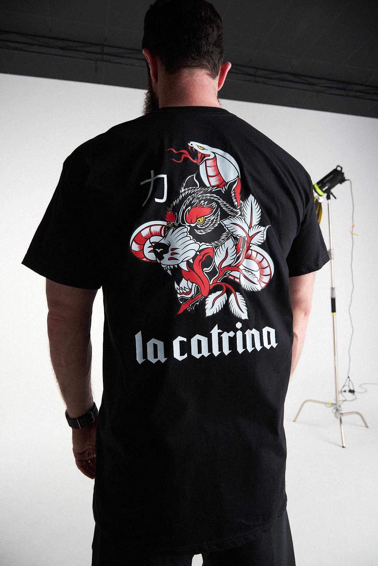 Camiseta Over Okami