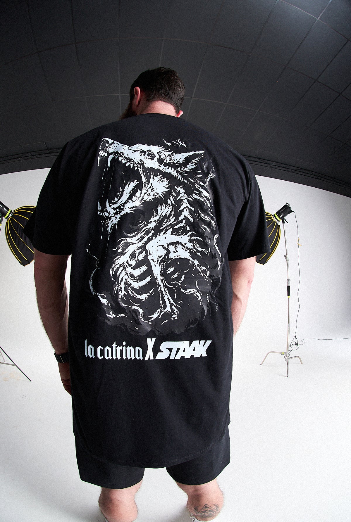 Camiseta Over Night Hunt