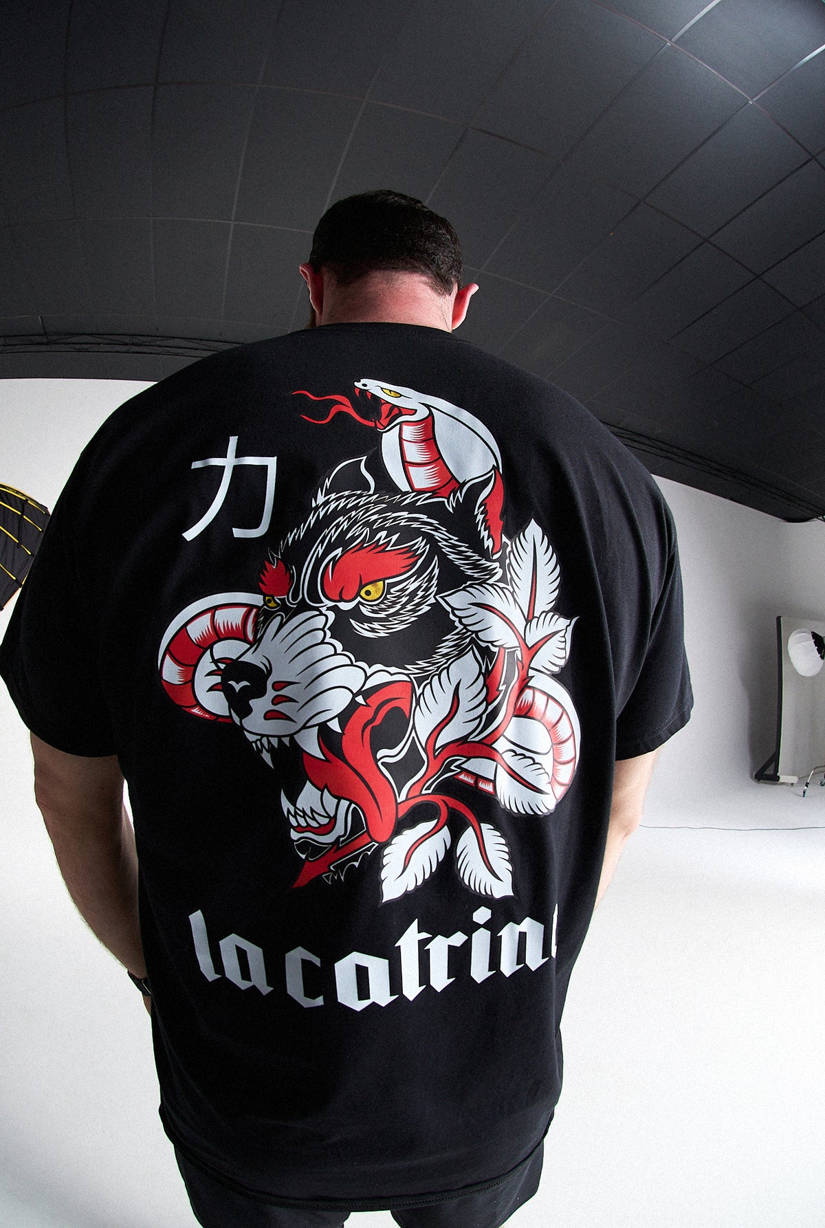 Camiseta Over Okami