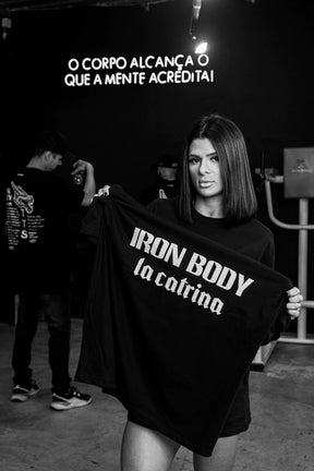 Camiseta Over Logomania